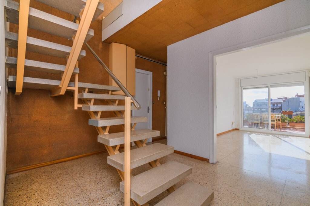 Vender Áticos Dúplex